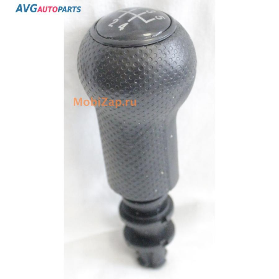 AVG 206810 VW GOLF 3/5 Ручка на КПП. Цвет: схема переключения передач на  черном фоне с хром кольцом, ручка - черная (5 передач, 12 мм). Материал:  пластик. купить в Москве | mobizap.ru