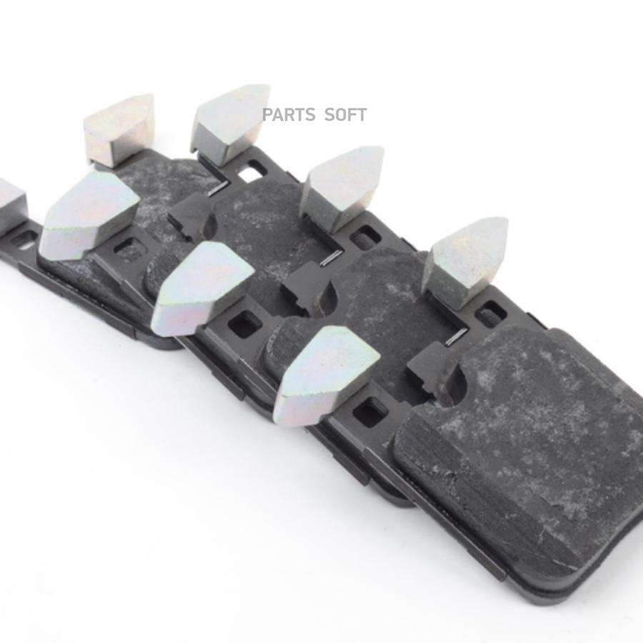 BRAKE PADS BMW 34216876422