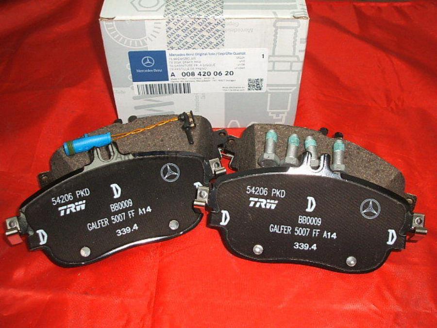 Колодки тормозные MERCEDES-BENZ A0084200620