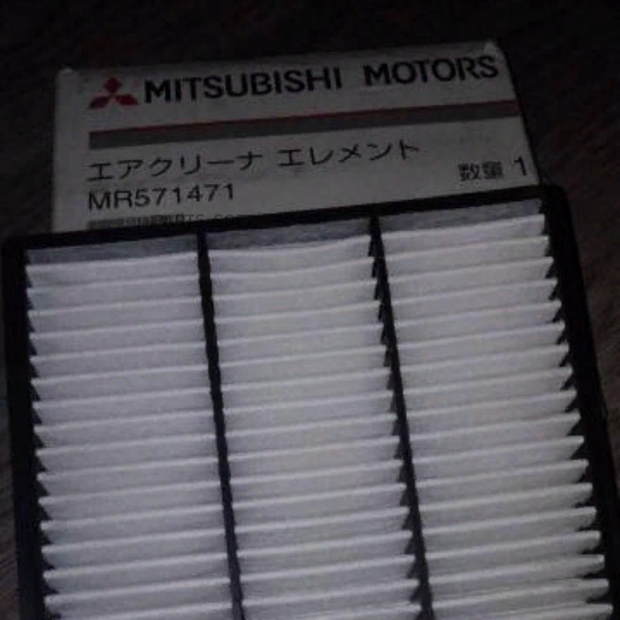 MR571471 MITSUBISHI Фильтр воздушный