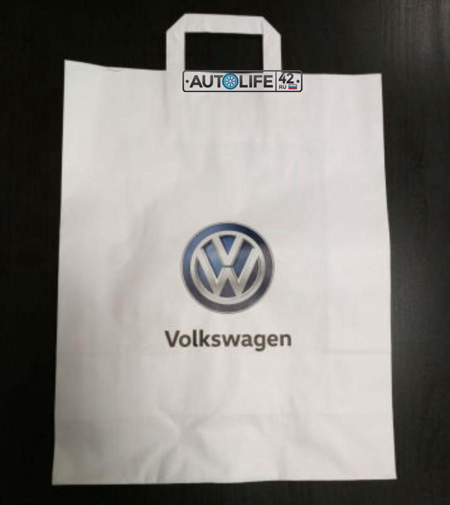 000087317AS VAG Бумажный подарочный пакет с ручками Volkswagen Logo Paper Bag White M-size